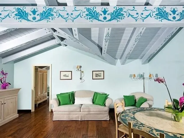 Ξενοδοχείο Sabrina Relais 2*